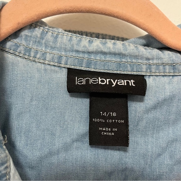 Lane Bryant Light Wash Denim Button Down 14/16 - Picture 5 of 5
